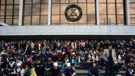 Deutschland 36 Jahre nach dem Mauerfall: Havarie nonstop – Was wir Ossis verloren haben