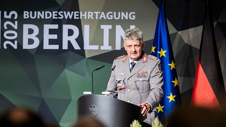 Bundeswehrgeneral: Russland "könnte NATO-Gebiet bereits morgen angreifen"