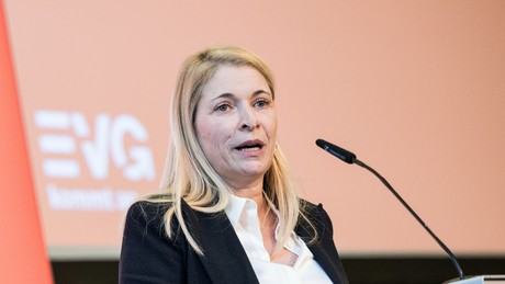 Bahnchefin Palla verspricht: Verspätungen bleiben erst mal