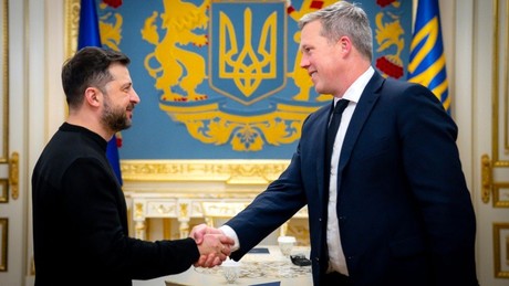 Medien: Trumps Gesandter Driscoll stellt Selenskij in Kiew ein Ultimatum