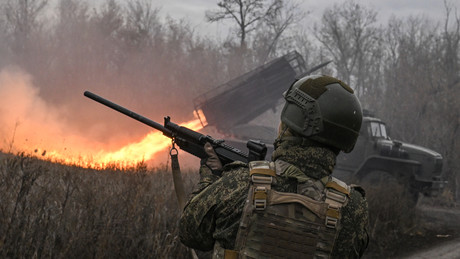 Liveticker Ukraine-Krieg: Verteidigungslinie der ukrainischen Armee in Sewersk in DVR durchbrochen