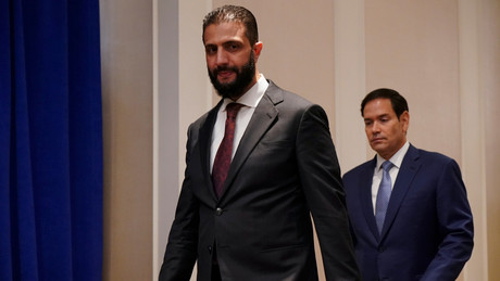 Massenproteste gegen Islamisten in Syrien: Alawiten erneut zum Ziel gewalttätiger Ausschreitungen