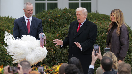 Kommentar zu "Trumps Friedensplan": Noch gibt es nichts zu kommentieren