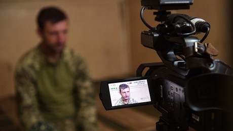 Liveticker Ukraine-Krieg – Kriegsgefangener: "Britische Ausbilder bezeichneten uns als Gesindel"