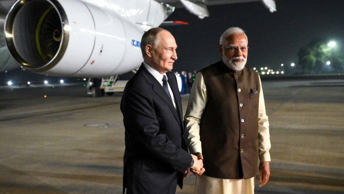 Putin zu Besuch in Indien eingetroffen