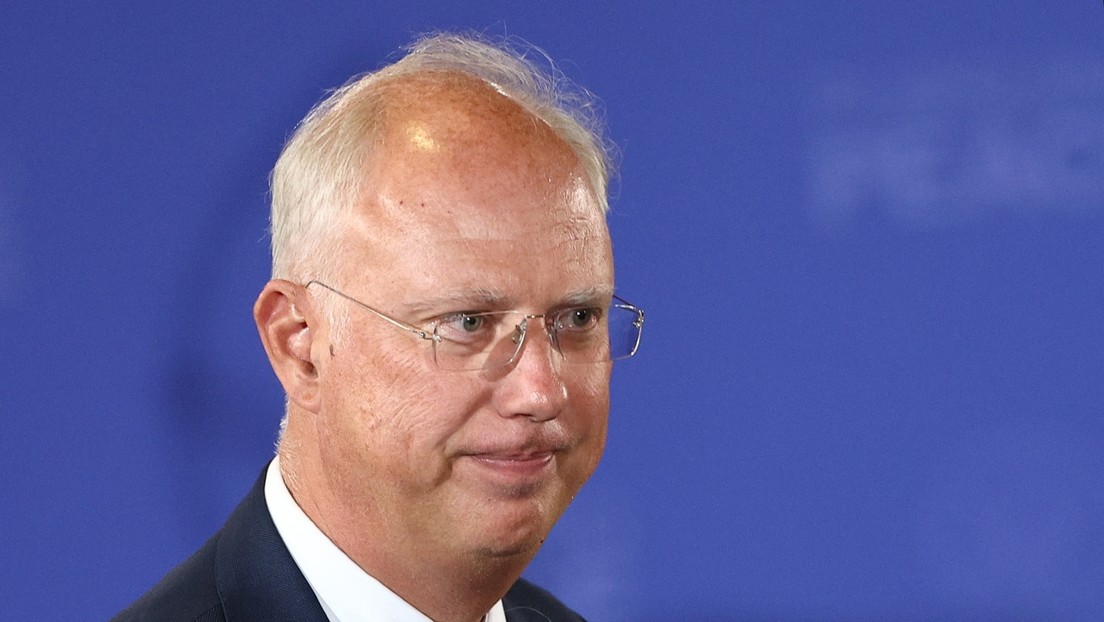 Dmitrijew kontert Sikorski: "Die führenden EU-Diplomaten sind in Panik"