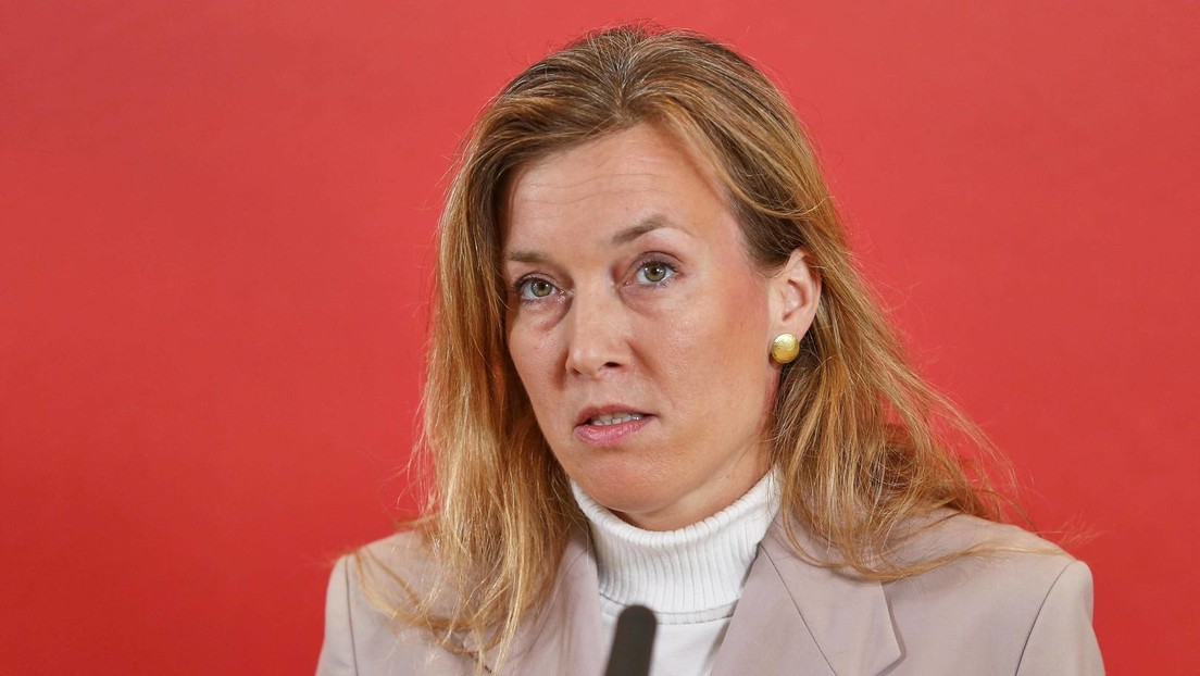 SPD-Fraktion will Bundeswehr in die Ukraine entsenden