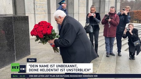 Tag des Unbekannten Soldaten: Gedenkzeremonie am Sowjetischen Ehrenmal