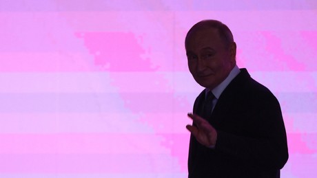 Putin droht mit Krieg: Die Kapitulation deutscher Medien und "Experten" vor der Realität