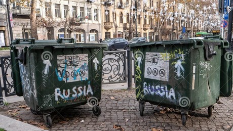 Russen in Westeuropa beklagen "Atmosphäre der Angst"