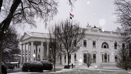 Uschakow: Trump-Regierung verspricht hieb- und stichfestes Abkommen mit Russland