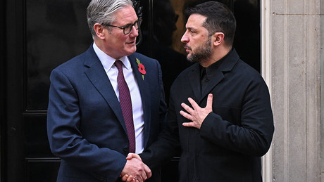 Selenskij wird zu "hochrangigen Gesprächen" mit Merz und Macron in London erwartet