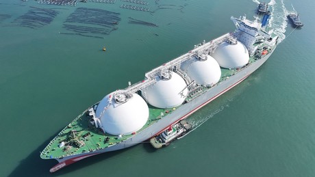 Medien: Russland liefert trotz Sanktionen LNG nach China