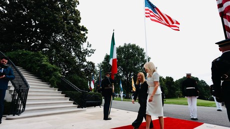 Italien spielt Washington in die Hände und flirtet mit Moskau