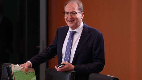 Dobrindt: "Aufnahmezusage" für 535 Afghanen – Ausreise nach Deutschland noch in diesem Jahr geplant