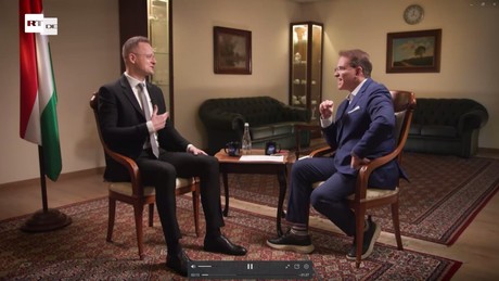 Exklusiv: Ungarns Außenminister Péter Szijjártó im Interview mit Rick Sanchez