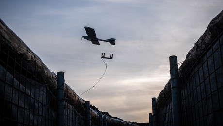 Medien: Franzosen trainieren im Donbass Umgang mit Drohnen