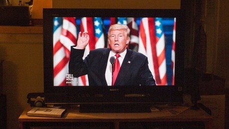 Bericht: Britischer Lehrer wegen Trump-Videos im Unterricht "mit Terrorist verglichen"