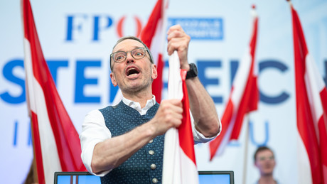 FPÖ weiter vorne, Koalition unter Druck