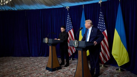 Wiederaufbau? – Klare Prioritäten: Selenskij will lieber russisches Geld als russische Energie