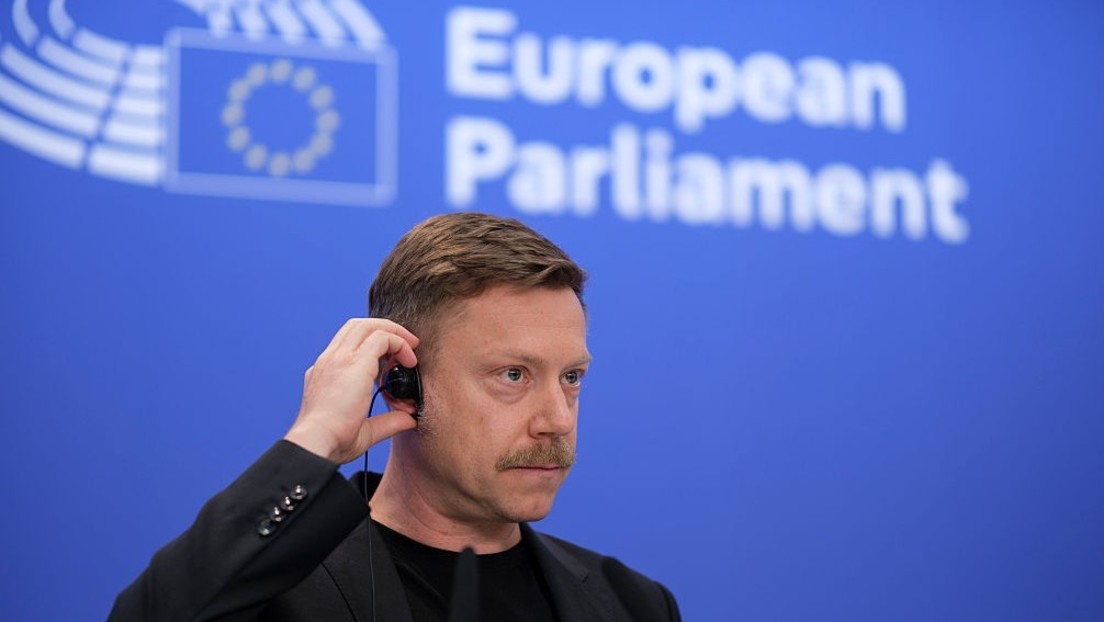 [Bild: 697088c7b480cc07e0785e17.jpg]