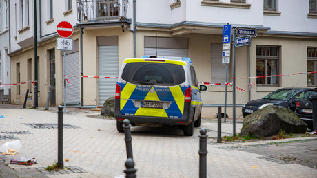 Wiesbaden: Ein Toter nach Messerstecherei in der Neujahrsnacht – zwei Tatverdächtige festgenommen