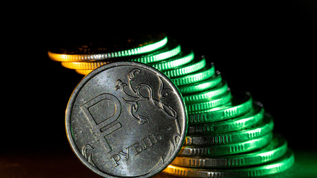 2025 für den Rubel ein voller Erfolg: Kursanstieg gegenüber US-Dollar um 31 Prozent