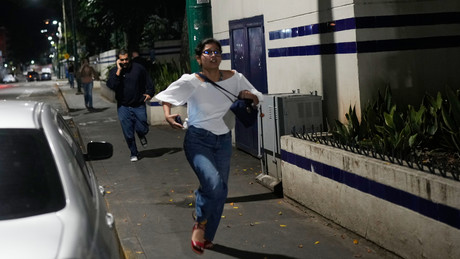 Schwere Explosionen erschüttern Venezuelas Hauptstadt Caracas