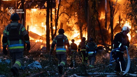 Liveticker Ukraine-Krieg: Explosionen in mehreren Regionen der Ukraine gemeldet