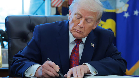 Trump: "Ich brauche kein Völkerrecht"