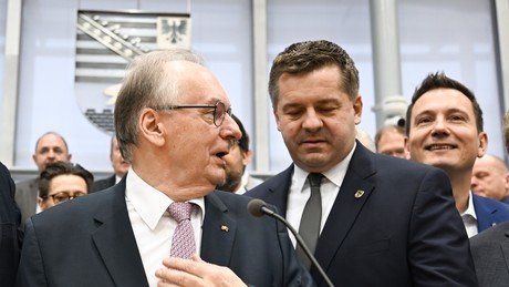 Sven Schulze nach Haseloff-Rücktritt zum Ministerpräsidenten von Sachsen-Anhalt gewählt