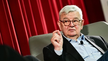 Und sie träumen von der Bombe ...