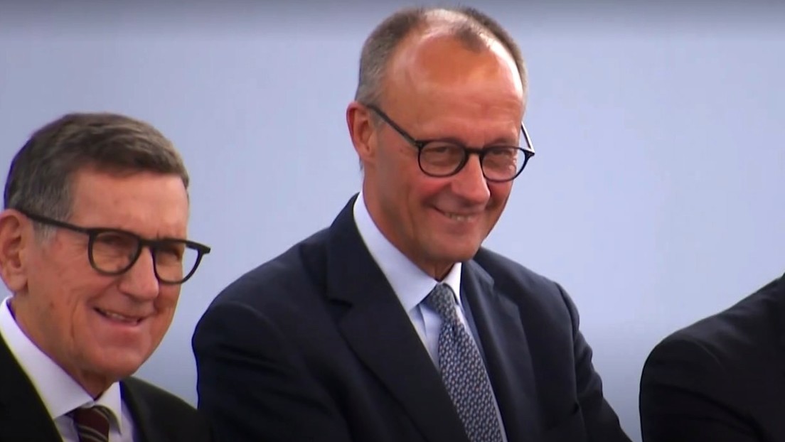 "Pinocchio-Merz" – Rentner erhält wegen Facebook-Kommentar Anzeige nach Paragraf 188