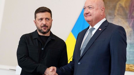 Skepsis wächst: Österreicher lehnen mehr Geld für Kiew ab