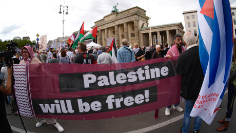 "From the River to the Sea" – zwei Oberlandesgerichte bewerten die Losung