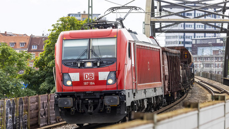 Bahn-Tochter vor dem Aus? DB Cargo streicht rund die Hälfte aller Stellen