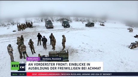 Exklusiv vor Ort: Militärtraining der "Achmat"-Kämpfer