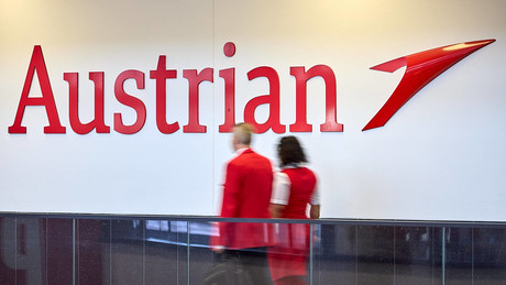 Wien unter einer Schneedecke: Flughafen stoppt Betrieb