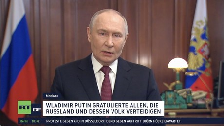 Tag des Verteidigers des Vaterlandes: Tradition, Erinnerung und Militär