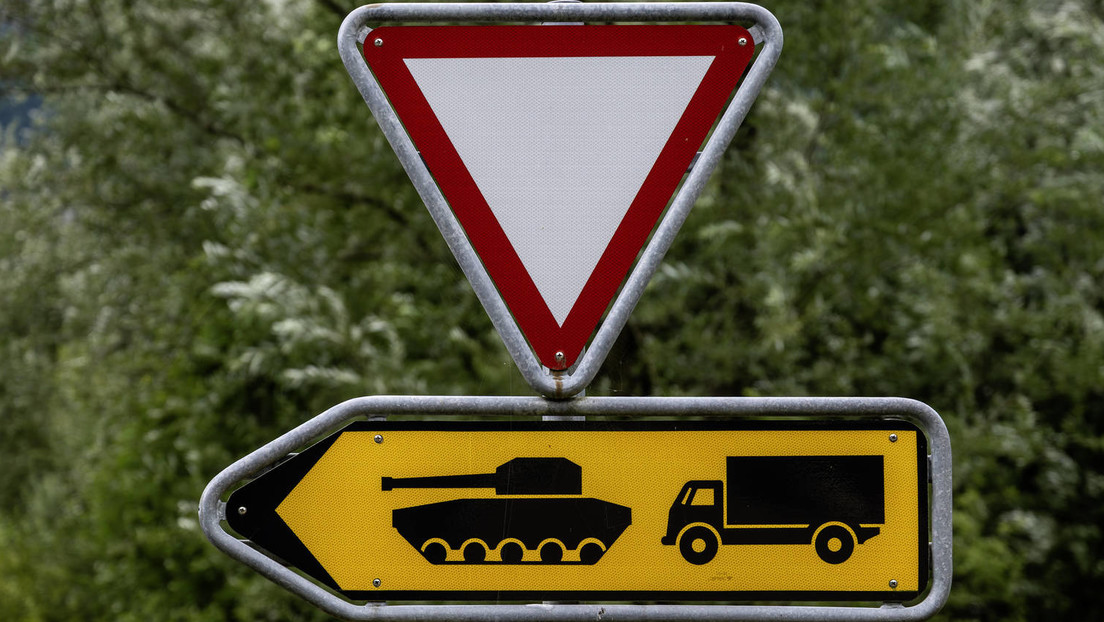 Schweiz: SVP fordert radikalen Sparkurs im Verteidigungsdepartement