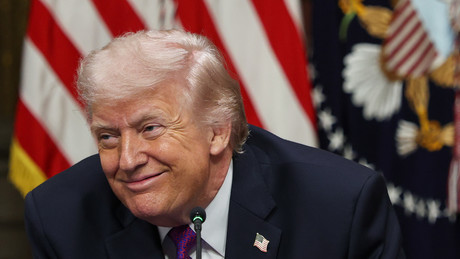 Liveticker Ukraine-Krieg: Trump sieht Selenskij als Hindernis für Frieden