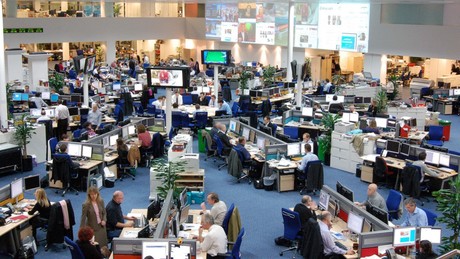 Verlagshaus Axel Springer kauft  britischen "Telegraph"