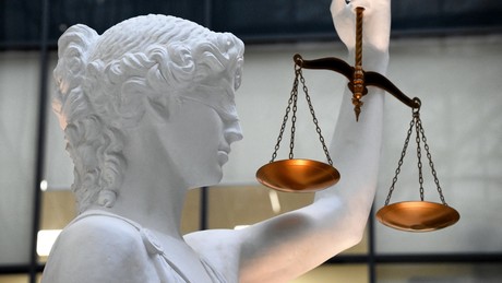 Anwalt: EU-Gericht hebt bis zu 20 Prozent der Sanktionen gegen Russen auf