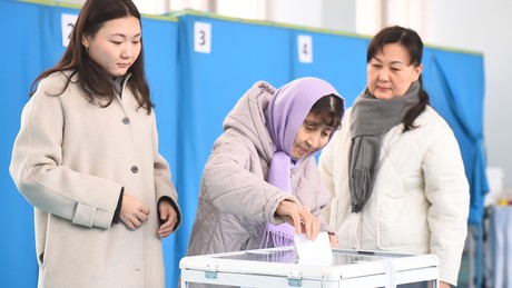 Kasachstan verabschiedet eine neue Verfassung 