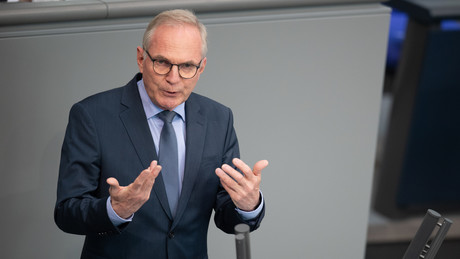 Deutschland: Ex-FDP-Bundestagsabgeordneter wegen sexuellen Kindesmissbrauchs verurteilt