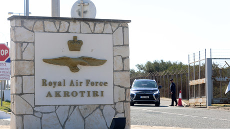 Liveticker Iran-Krieg – London: USA dürfen Akrotiri auf Zypern nicht für Angriffe auf Iran nutzen