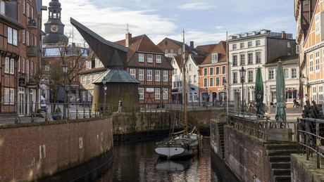 Russophobie: Stader Journalist fordert Ausgrenzung Russischsprachiger bei Stadtführung