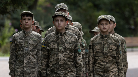Liveticker Ukraine-Krieg: Kiew führt verpflichtende Militärausbildung für Schüler und Studenten ein