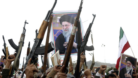 Liveticker Iran-Krieg – Huthi im Jemen: Sind bereit, uns bei Bedarf Iran im Krieg anzuschließen
