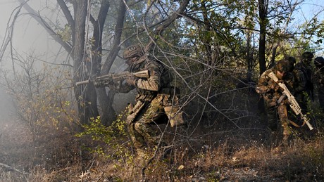 Liveticker Ukraine-Krieg: Russische Armee beginnt Kämpfe um Ambarnoje im Gebiet Charkow